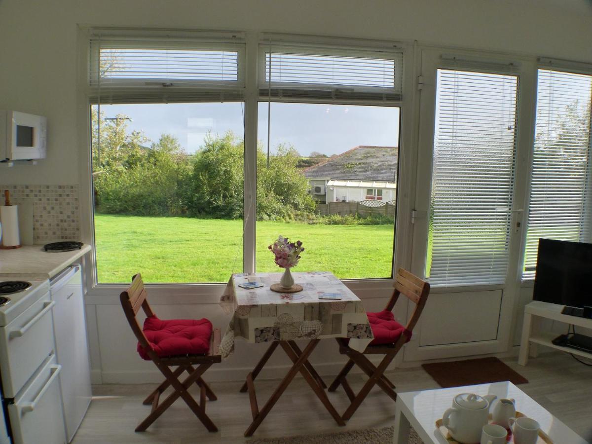 Chalet For Two - Dartmouth Esterno foto