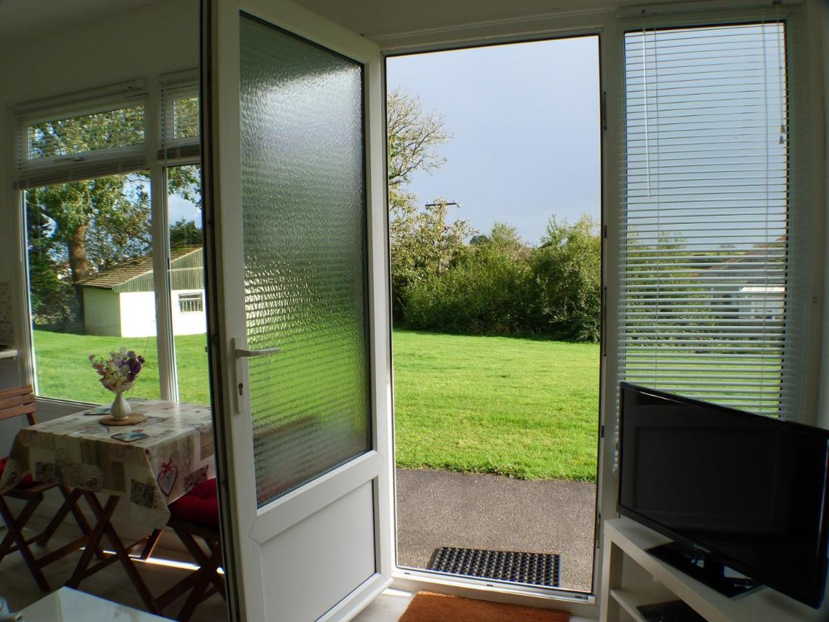 Chalet For Two - Dartmouth Esterno foto