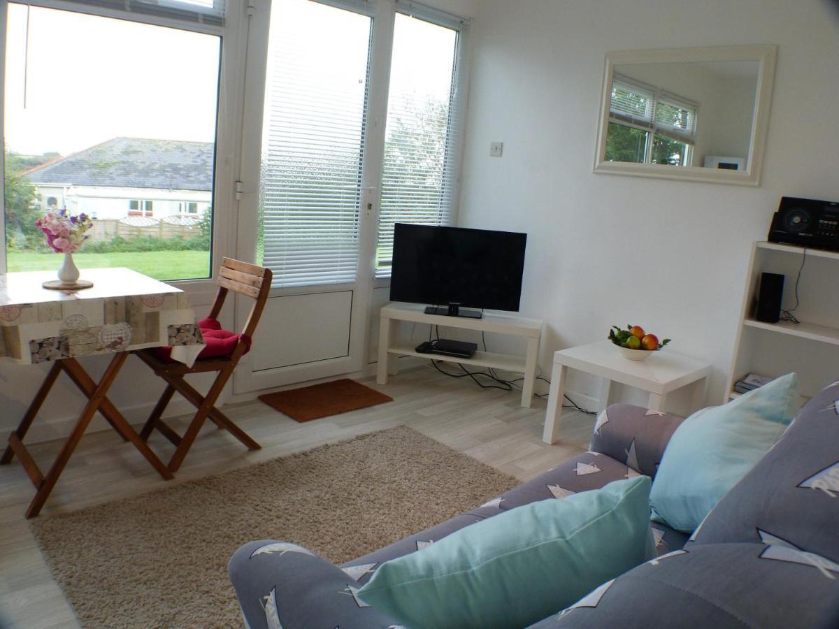 Chalet For Two - Dartmouth Esterno foto
